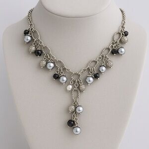 Premier Designs ARABELLA necklace 16" + 4" extender.  EUC. #013A